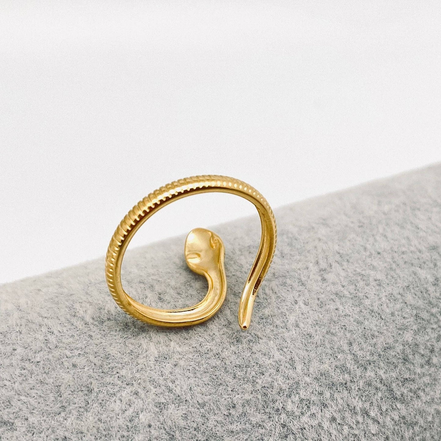 18K Gold Plated Green Eyes Snake Adjustable Ring - FGS
